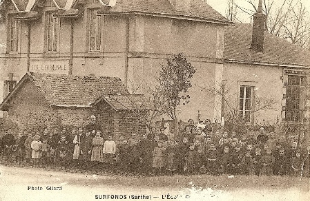 ecole-et-eleves-en-1922